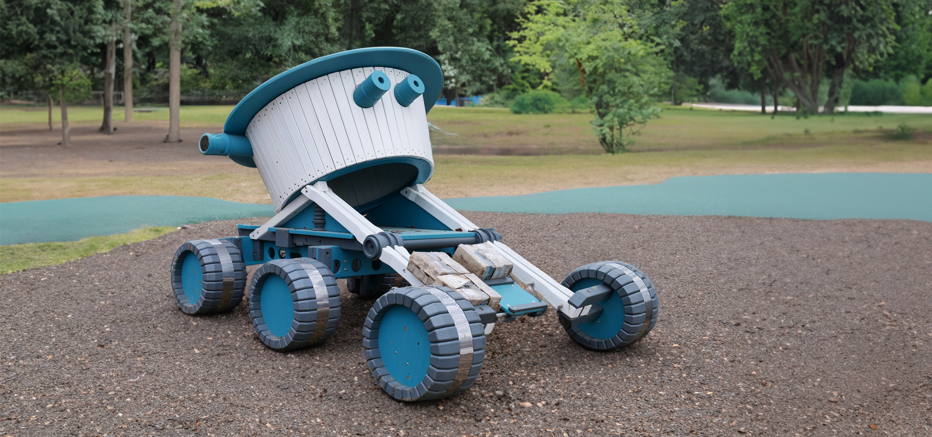 Луномарсоход для детских площадок из серии Космос от СвидЪ